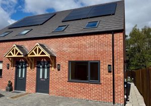 Photo 16- click for photo gallery